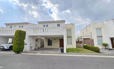 CASA EN RENTA EN RINCONADA DEL CASTAÑO, METEPEC.