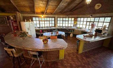 Cabaña Equipada con Gran Terreno, 3 Recámaras.