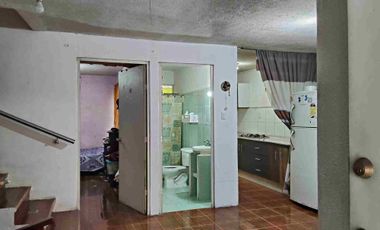 Amplia casa sobre avenida principal