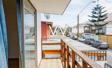 SE VENDE HERMOSA CASA EN SECTOR SUR DE LA CIUDAD.