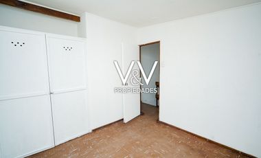 SE VENDE HERMOSA CASA EN SECTOR SUR DE LA CIUDAD.