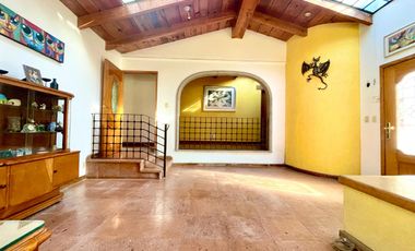 CASA EN VENTA EN CHIMALIAPAN, OCOYOACAN - AMPLIO TERRENO