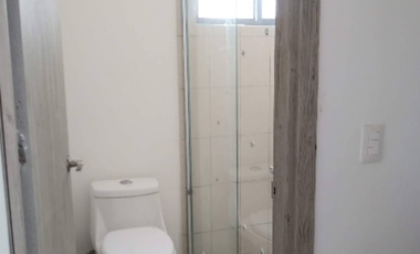 HERMOSA CASA CON ALBERCA Y SEGURIDAD 24/7