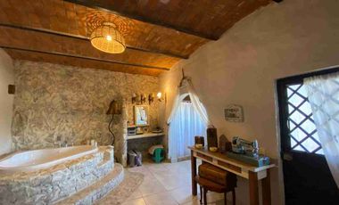 Casa con alma en venta en Tepeguaje, Tuxcueca cerca de Chapala y Mazamitla.