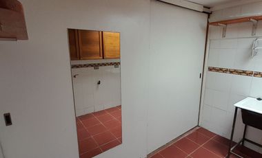 GRAN CASA, SECTOR TRANQUILO, 4 DORMITORIOS, 2 BAÑOS, ENTRADA 3 VEHICULOS