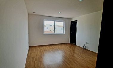 CASA EN RENTA EN VILLAS DEL CASTALO 1, METEPEC.