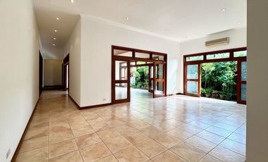 DASMARIÑAS VILLAGE 4 BEDROOM HOUSE AND LOT FOR SALE