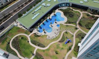 Santa Fe Juriquilla - Departamento con amenidades y 3 recámaras, 4ENTA