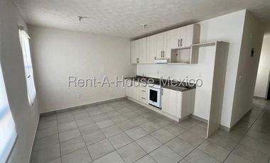 RENTA - Departamento con 2 recámaras, en El Rosario