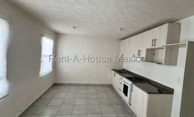 RENTA - Departamento con 2 recámaras, en El Rosario