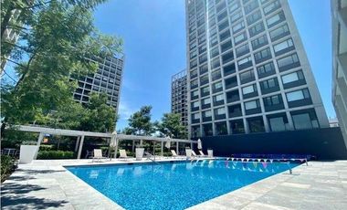 RENTA. Santa Fe Juriquilla - Departamento semiamueblado, 3 recámaras área de TV