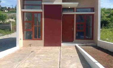 RUMAH SIAP HUNI HAJI GOFUR DEKAT KANTOR DESA PAKU HAJI