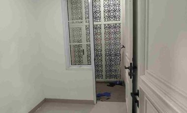 DIJUAL Rumah 2 Lantai Mewah Murah dekat Tol Bambu Apus 2