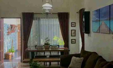 Dijual Guesthouse Luas Sejuk Asri Dkt Kampus Maguwoharjo Depok Sleman.NEGO SAMPAI DEAL