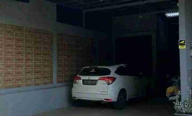 Dijual Guesthouse Luas Sejuk Asri Dkt Kampus Maguwoharjo Depok Sleman.NEGO SAMPAI DEAL