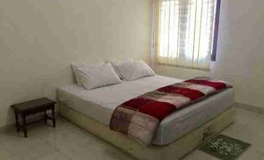 Dijual Guesthouse Luas Sejuk Asri Dkt Kampus Maguwoharjo Depok Sleman.NEGO SAMPAI DEAL