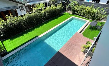 For Sale 5 Bedroom House La Vista Subdivision QC house for sale