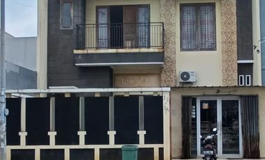 Beli Rumah Bagus strategis area Komersial Bonus Apotik, Kencana Loka, BSD