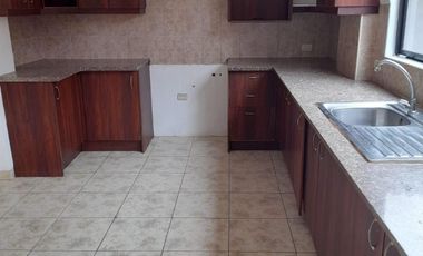 Casa en Alquiler Urbanización Terranostra, vía la Costa, Guayaquil