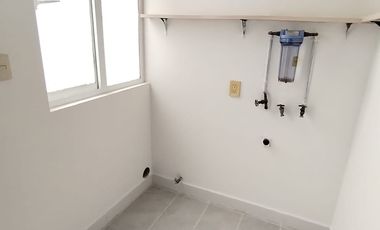 EN RENTA EN CHAPULTEPEC ORIENTE A solo 15 metros de Blvd. García de León