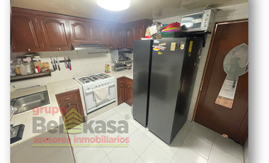 Venta de casa en B. de Europa, Bosques de Aragón