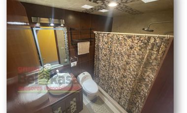 Venta de casa en B. de Europa, Bosques de Aragón