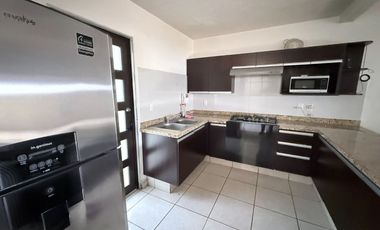 Casa en Renta en Almendros Residencial III – Amueblada y Muy Céntrica