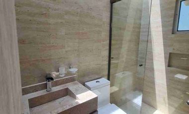 SE RENTA CASA EN LOMAS DEL REFUGIO ZONA NORTE LEON GTO