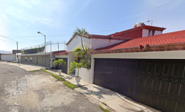 VENTA DE CASA A COSTO POR DEBAJO DEL VALOR COMERCIAL UBICADA EN: CALLE PARAISO, COL LA CONDESA, CP 39690, ACAPULCO DE JUAREZ GUERRERO