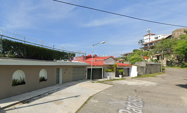 VENTA DE CASA A COSTO POR DEBAJO DEL VALOR COMERCIAL UBICADA EN: CALLE PARAISO, COL LA CONDESA, CP 39690, ACAPULCO DE JUAREZ GUERRERO
