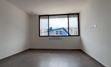 Casa en Venta en Altares Residencial, Santiago, Nuevo León
