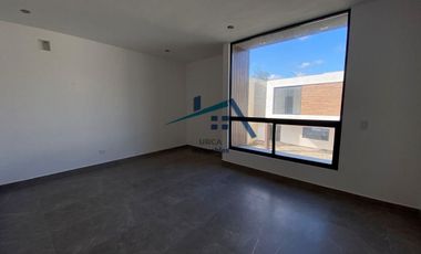 Casa en Venta en Altares Residencial, Santiago, Nuevo León