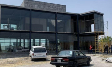 Edificio en construcción en venta en Boulevard Autopista Méx.-Acapulco Km 112, Alpuyeca, Xochitepec, Morelos. (RECUPERACIÓN BANCARIA)