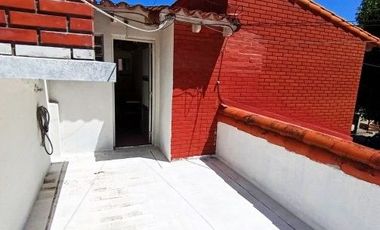 Casa Santa Teresita 3 Amb al Frente Independiente con Cochera Zona Centro