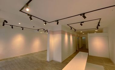 VITACURA / LOCAL COMERCIAL