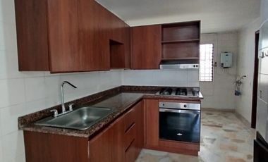Casa en Arriendo en unidad cerrada ubicada en Álamos