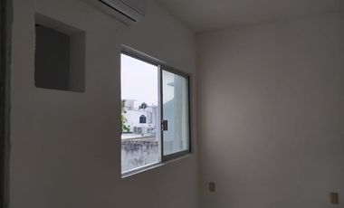 CASA EN RENTA, CERCA DEL HOSPITAL REGIONAL