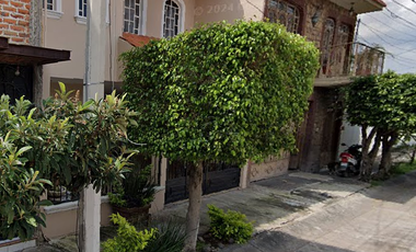 BELLA PROPIEDAD  EN SAHUAYO MICHOACAN