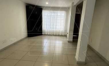 🏡✨ CASA EN RENTA – USO COMERCIAL | IDEAL PARA RESTAURANT O CORPORATIVO🍽️🏢