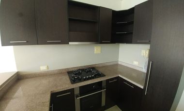 APARTAMENTO DE UNA ALCOBA CON ESTUDIO