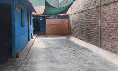 OCASIÓN ÚNICA: Terreno de 131 m2 Frente a Parque – ¡El mejor precio de SJL!