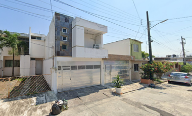 BONITA CASA DE REMATE EN BOCA DEL RIO VERACRUZ