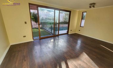 Amplia Casa con Piscina Arriendo Alto El Manzano Til Til