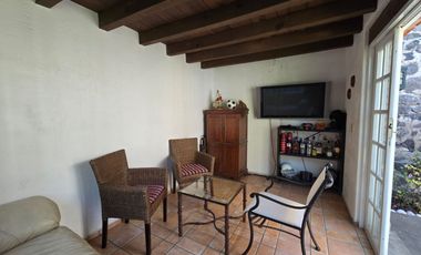 VENDO CASA EN CONDOMINIO DE SOLO 2 CASAS ESTILO INGLÉS, EN CALLE LLANURA, JARDINES DEL PEDREGAL