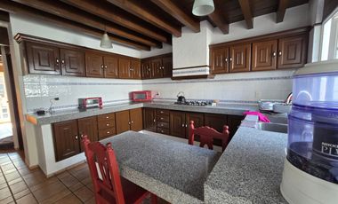 VENDO CASA EN CONDOMINIO DE SOLO 2 CASAS ESTILO INGLÉS, EN CALLE LLANURA, JARDINES DEL PEDREGAL