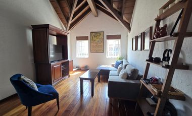 VENDO CASA EN CONDOMINIO DE SOLO 2 CASAS ESTILO INGLÉS, EN CALLE LLANURA, JARDINES DEL PEDREGAL