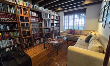 VENDO CASA EN CONDOMINIO DE SOLO 2 CASAS ESTILO INGLÉS, EN CALLE LLANURA, JARDINES DEL PEDREGAL