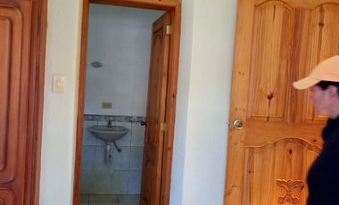 Casa en arriendo, renta, alquiler sector Tumbaco- El arenal