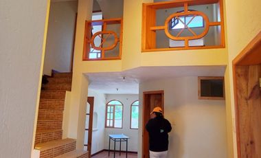 Casa en arriendo, renta, alquiler sector Tumbaco- El arenal