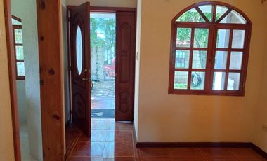 Casa en arriendo, renta, alquiler sector Tumbaco- El arenal